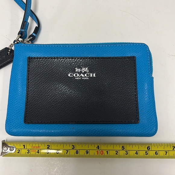 Coach Colorblock Corner Zip Small Navy Azure Blue Wristlet - Picture 5 of 6